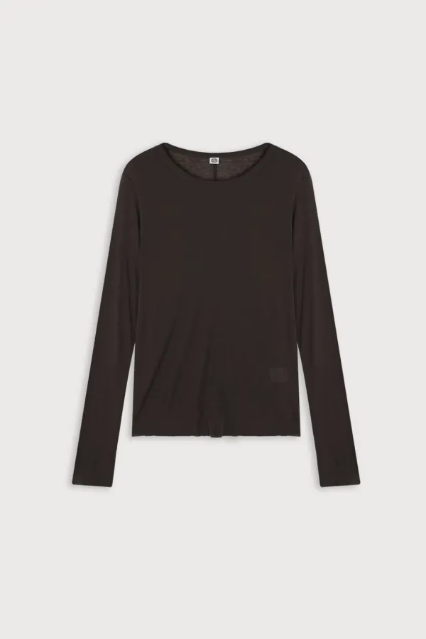 BASIC LONG SLEEVE T-SHIRT