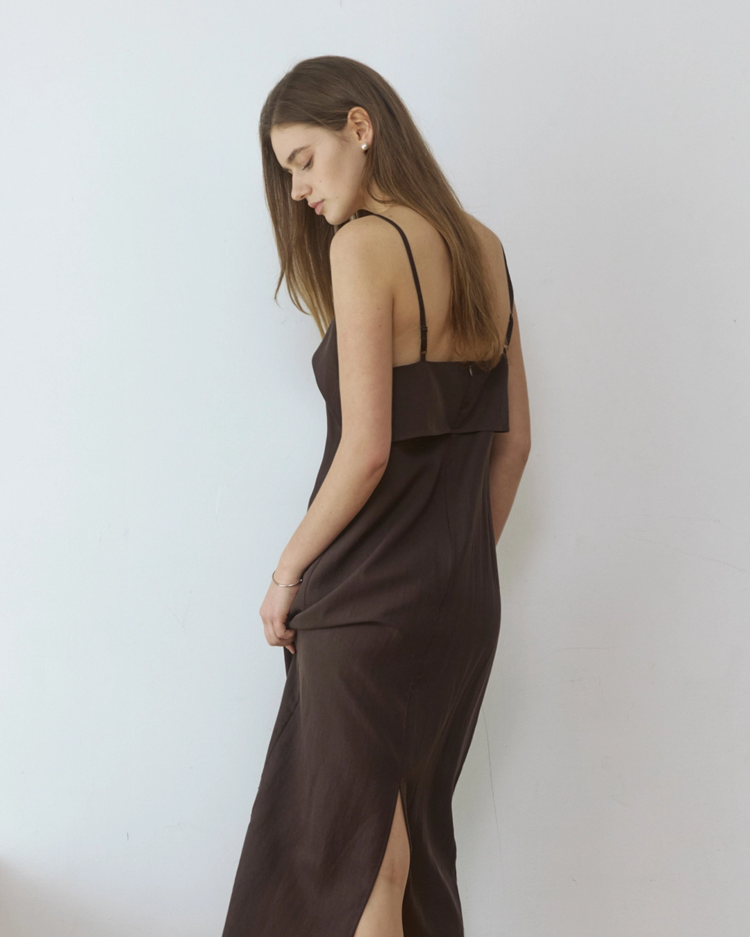 어다울 [6/4 예약발송] Ruffle slip long dress - brown 상품 이미지 3