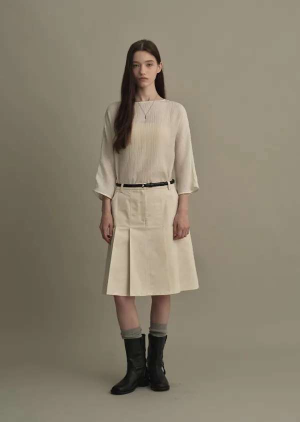 SLIKY PLEATS BLOUSE (cream ivory)