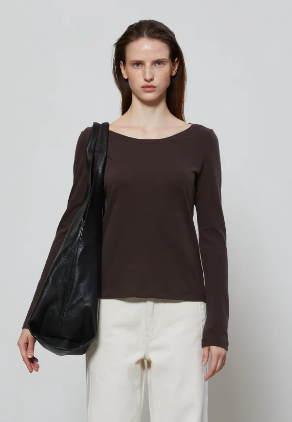 SOFT WIDE NECK T-SHIRTS - BROWN