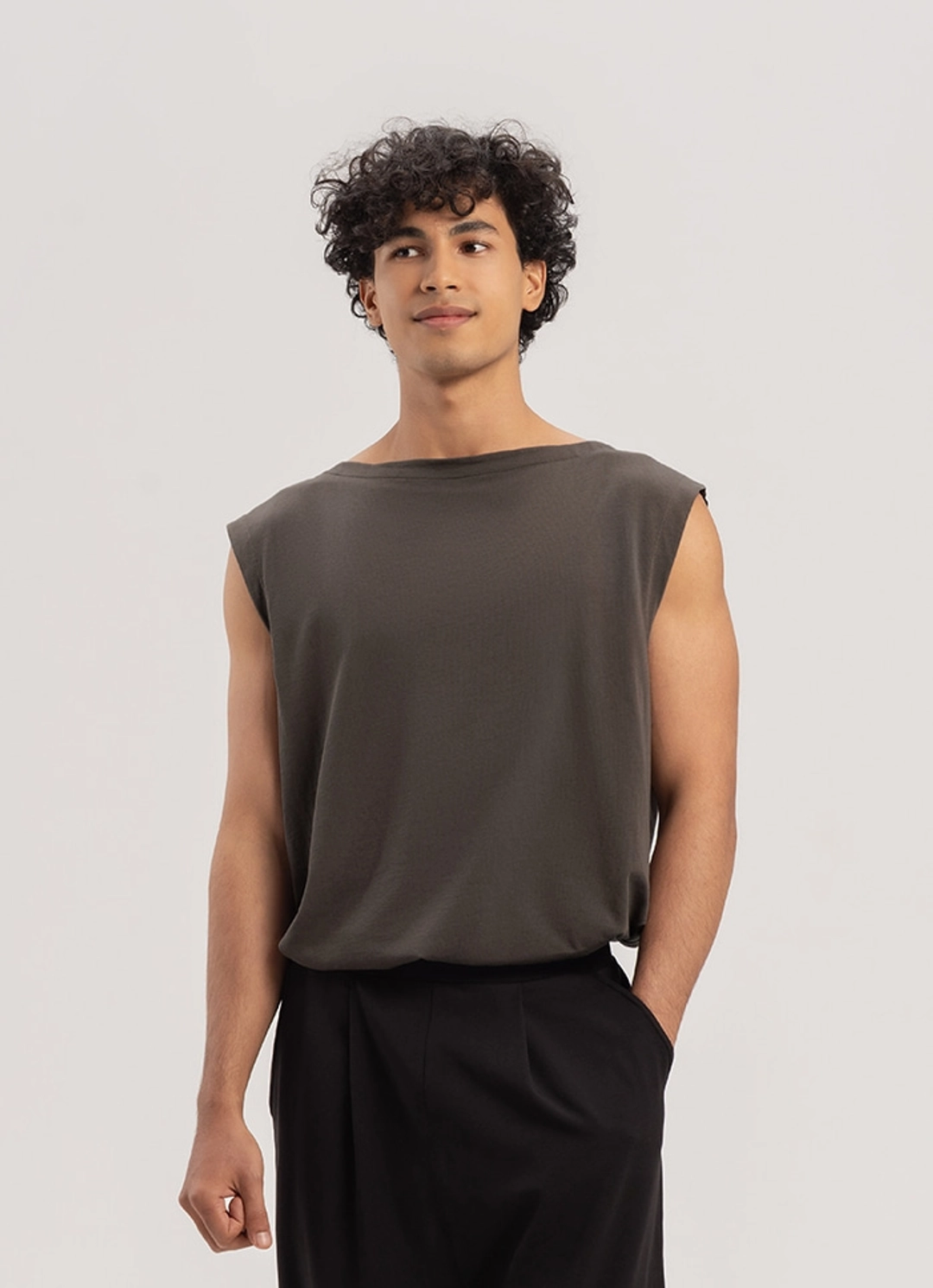 부디무드라 Boatneck sleeveless (Unisex)_Major Brown 상품 이미지 1