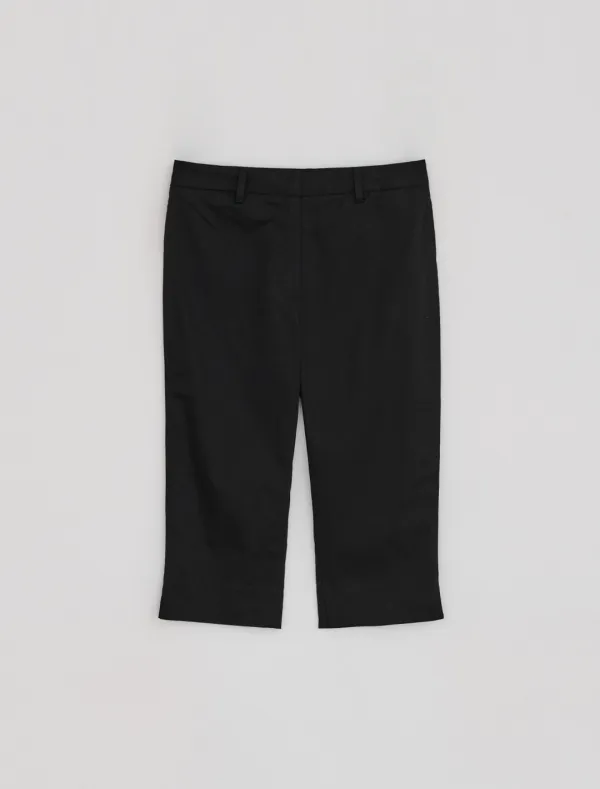 LABEL CAPRI PANTS [BLACK]