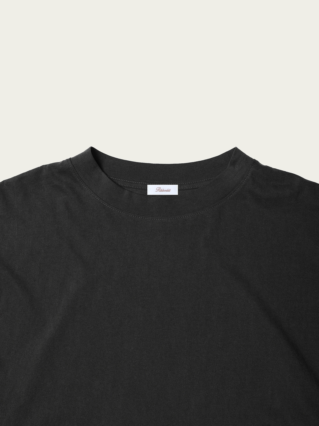 리본빛 (8차) Leia Tee - Charcoal 상품 이미지 2