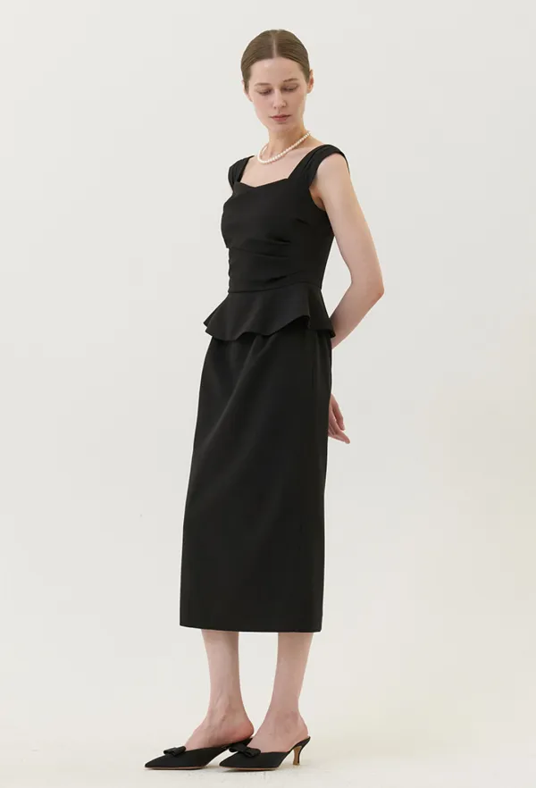 Riona Peplum Sleeveless One-piece (Black)