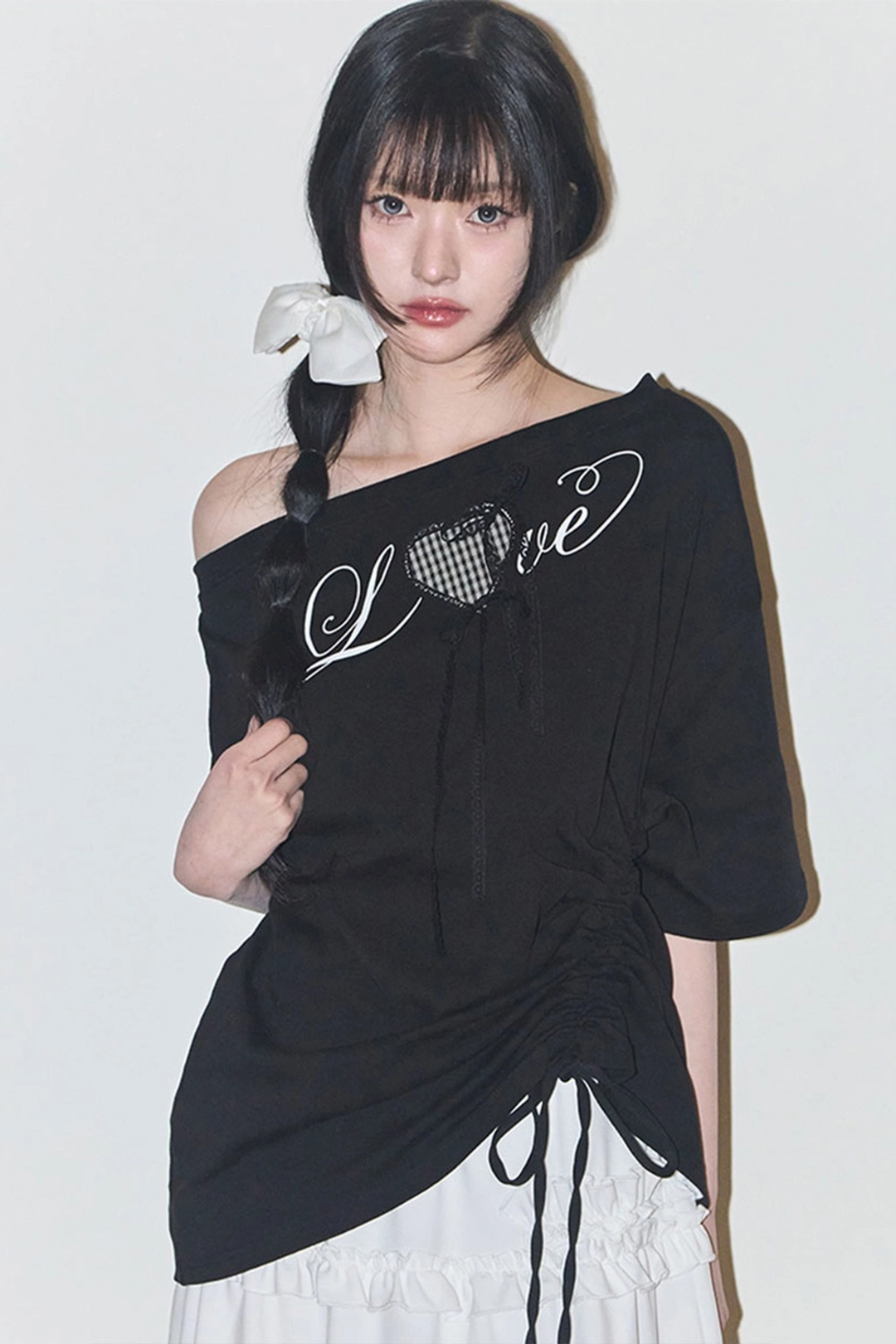 일리고 러브 원숄더 오버핏 티셔츠 블랙 상품 이미지 2