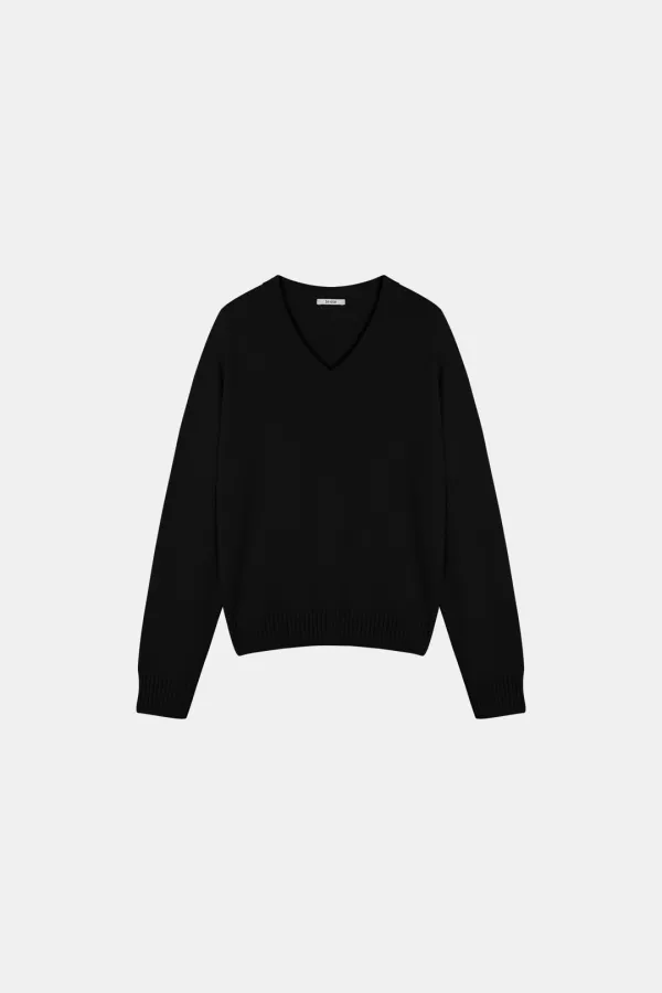 Sway Boucle V Neck Knit in Black
