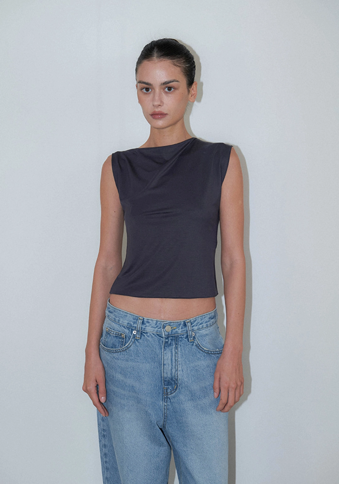 이브세이지 [5차 리오더] Unbal Sleeveless (Charcoal) 상품 이미지 2