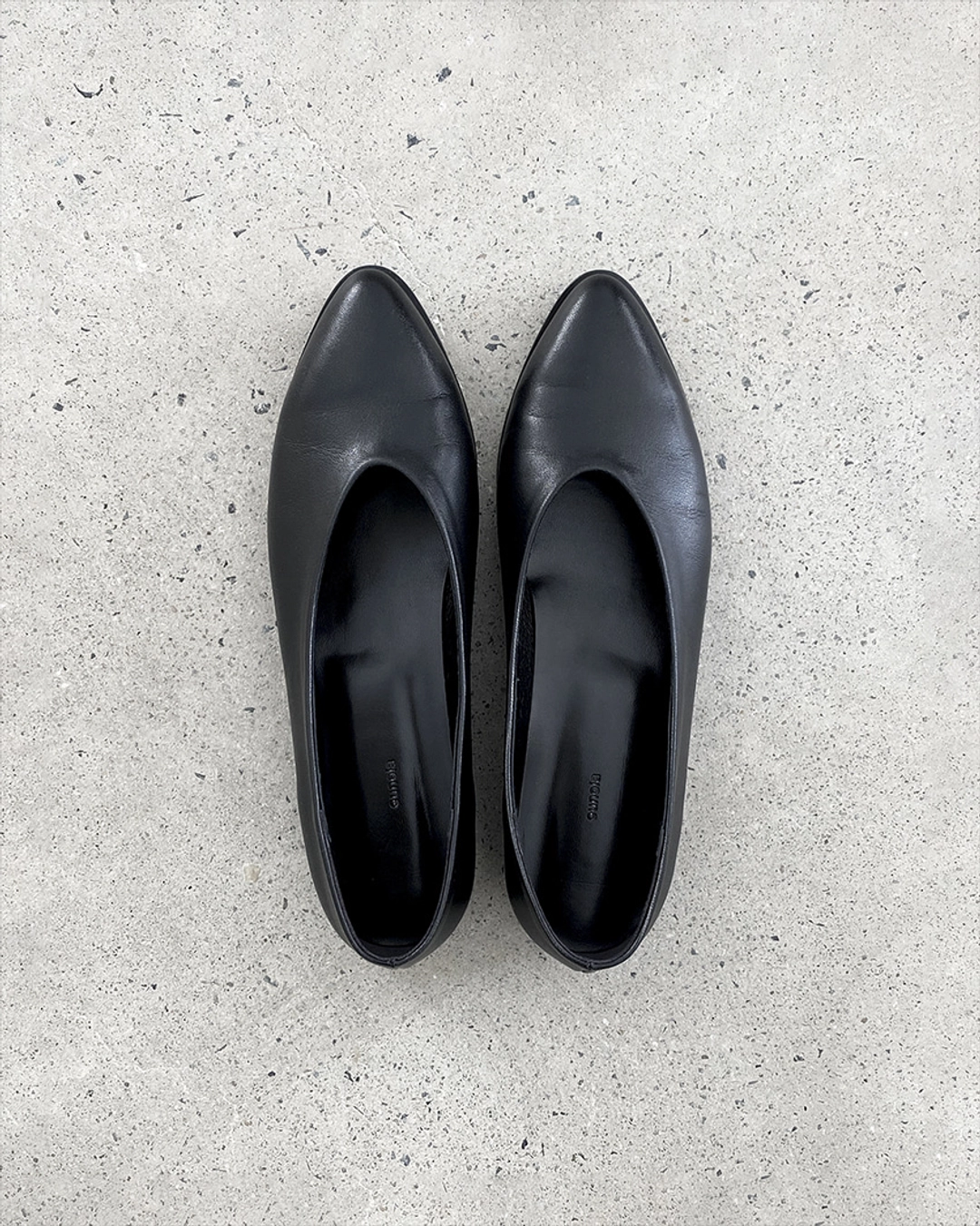 유노이아 v cut flat shoes 상품 이미지 3