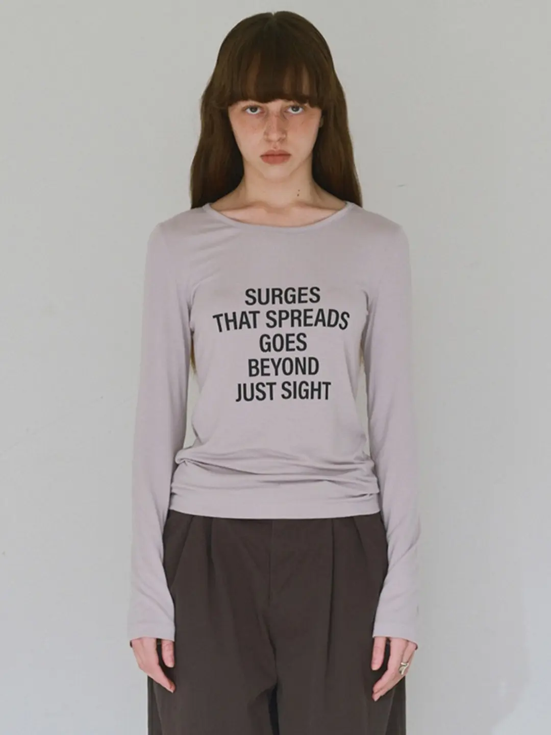 밀로 우먼 Typography T-Shirt [Gray] 상품 이미지 2