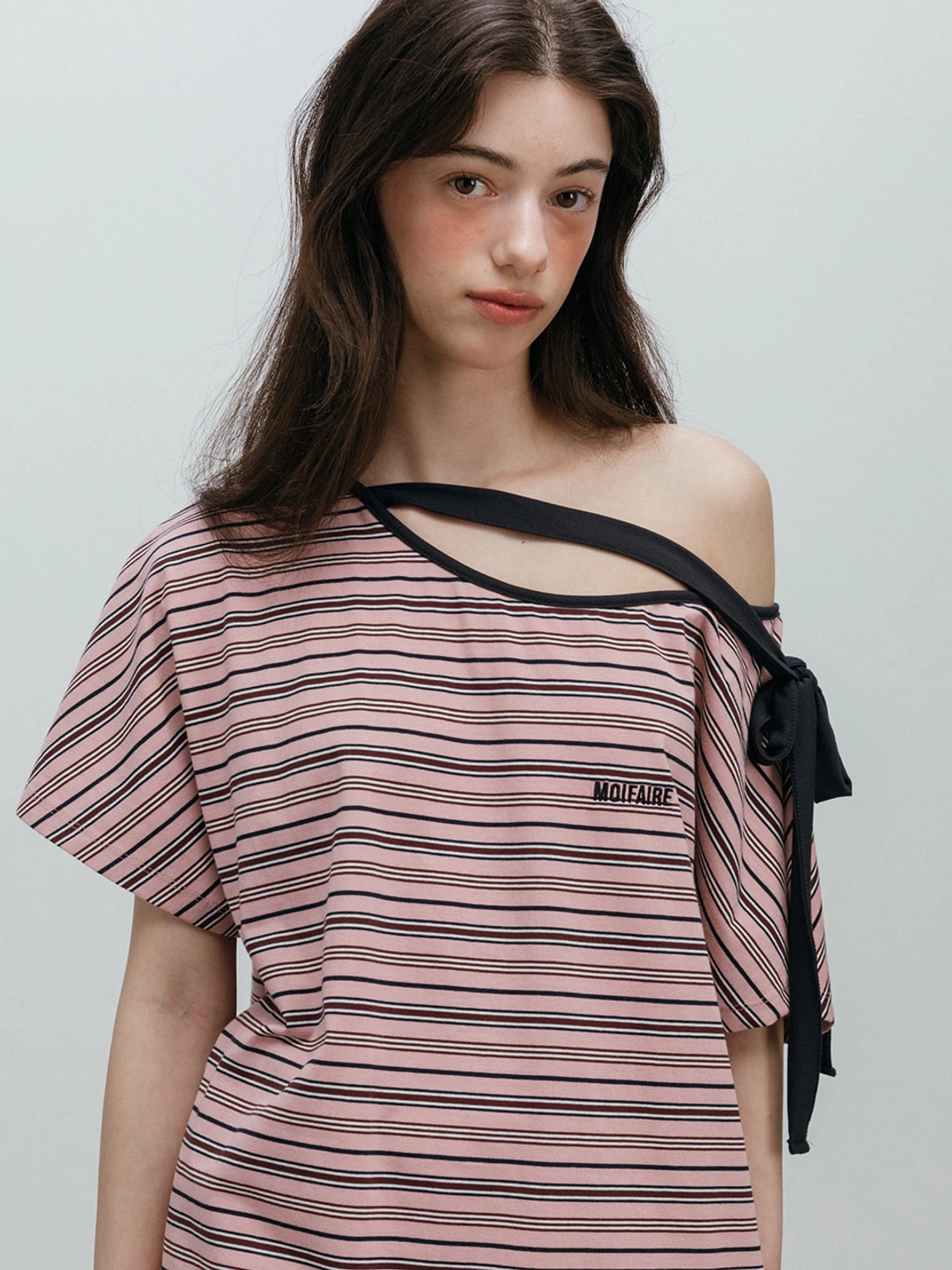 모이페어 STRIPED RIBBON T-SHIRT / PINK 상품 이미지 2