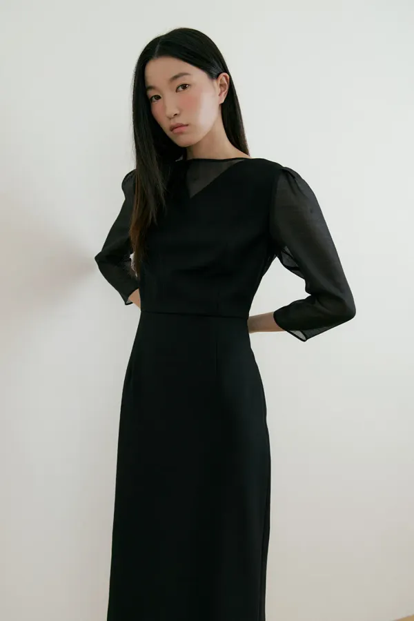 [9/30 예약 배송] See-through Wrap One-piece (black)