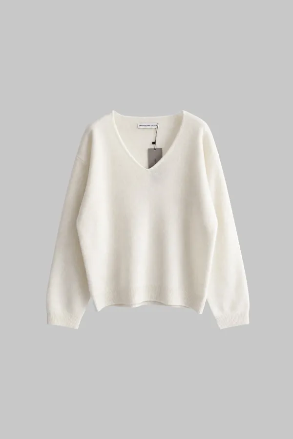 Bare V-neck Pullover (ivory)