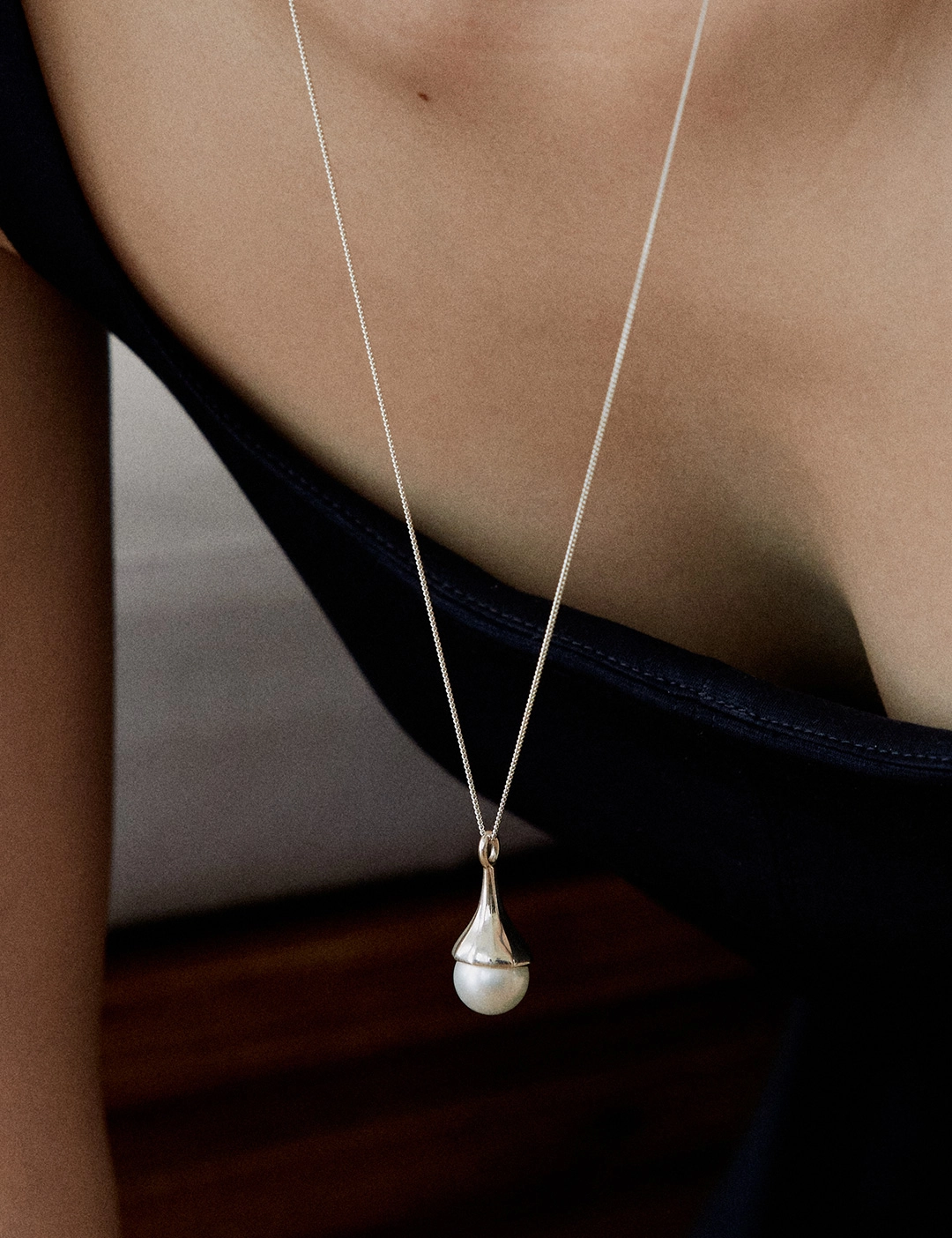 에뜨리브 Pearl Drop Necklace 상품 이미지 3