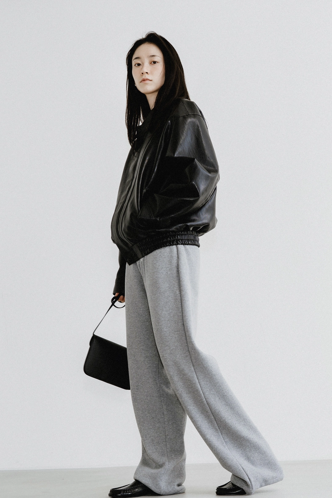 스앨더 21444_Santro warm sweatpants 상품 이미지 1