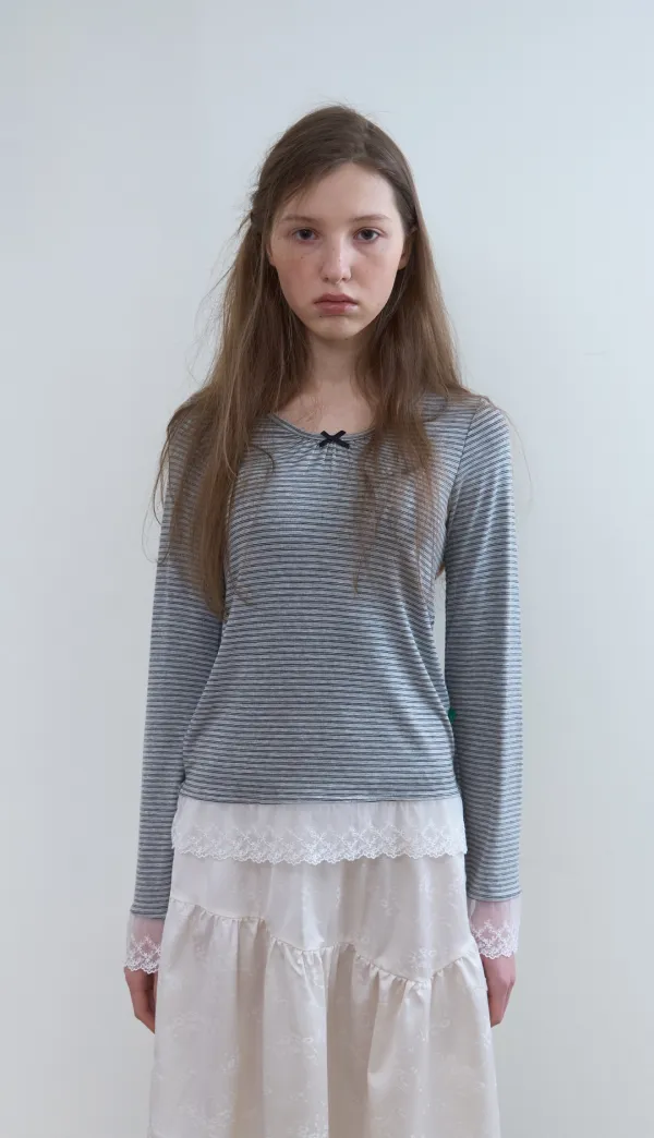 315. Stripe Lace Shirring T _ Melange Grey