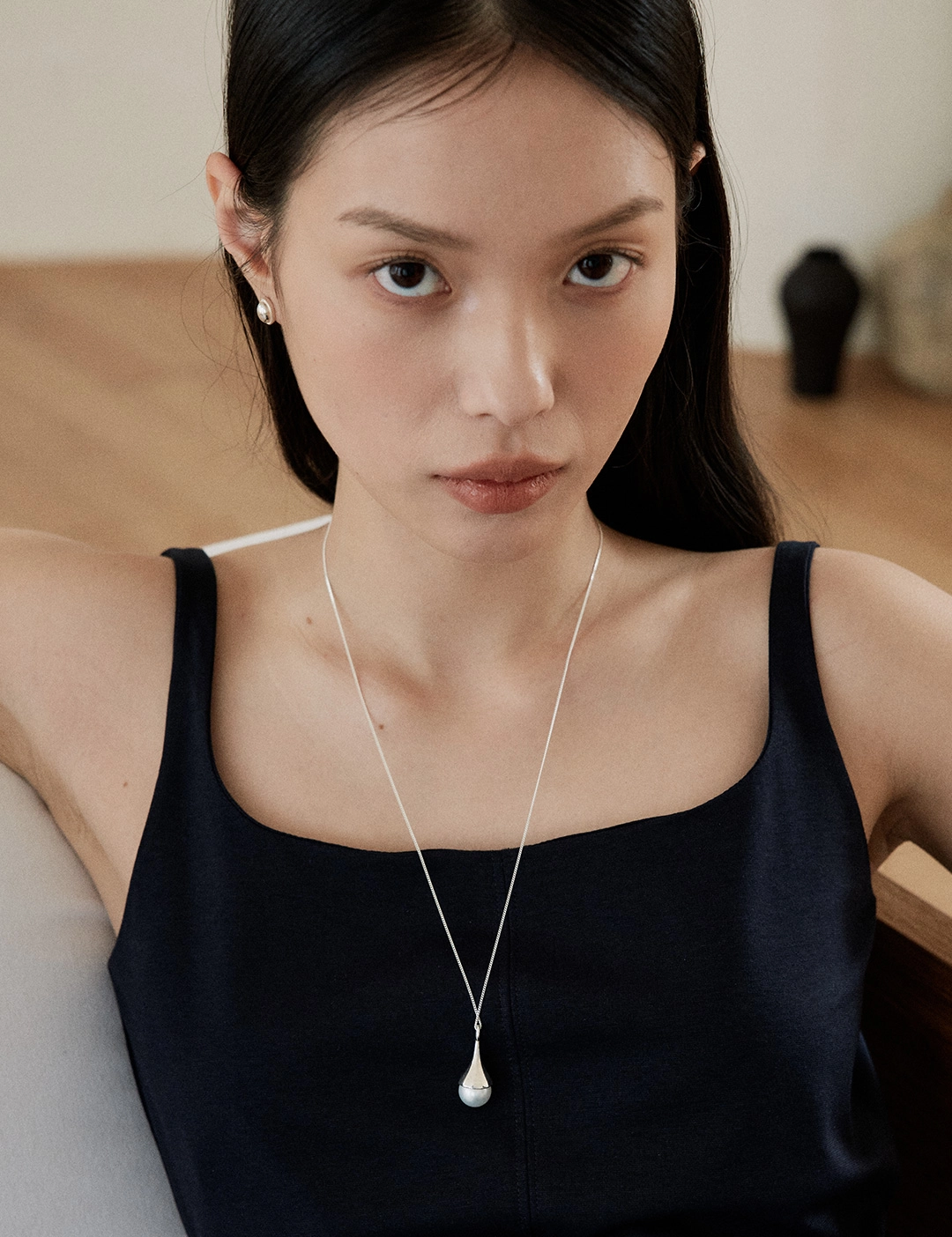 에뜨리브 Pearl Drop Necklace 상품 이미지 2
