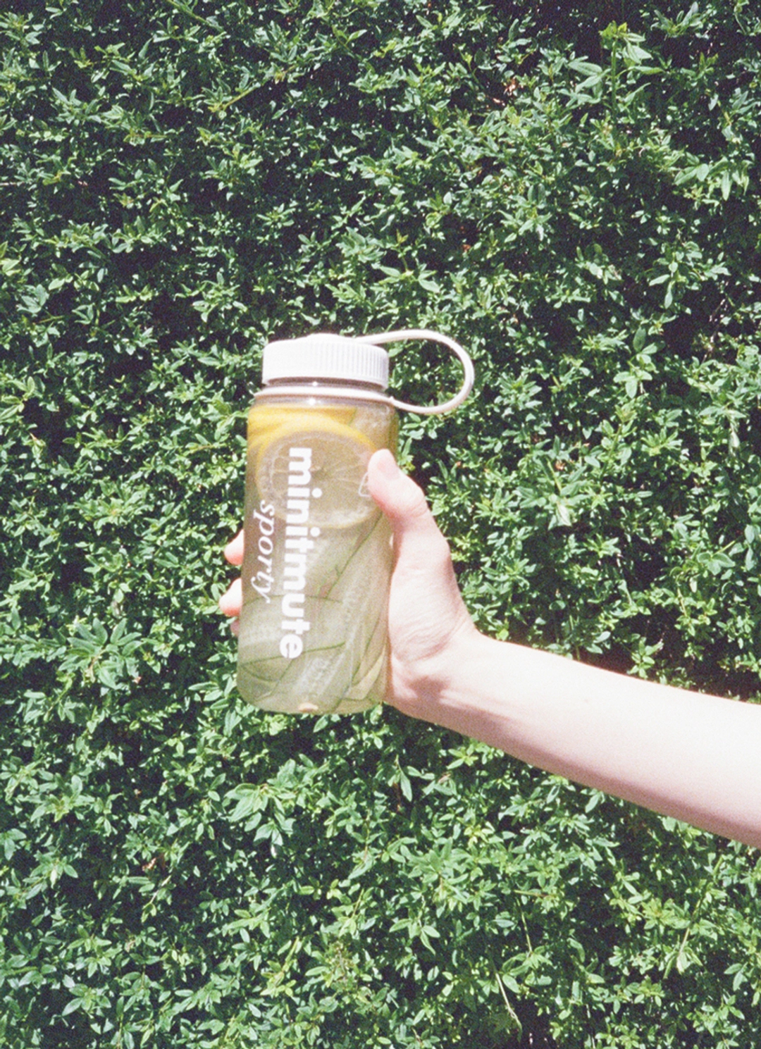 미닛뮤트 sporty water bottle - sof gray 상품 이미지 2