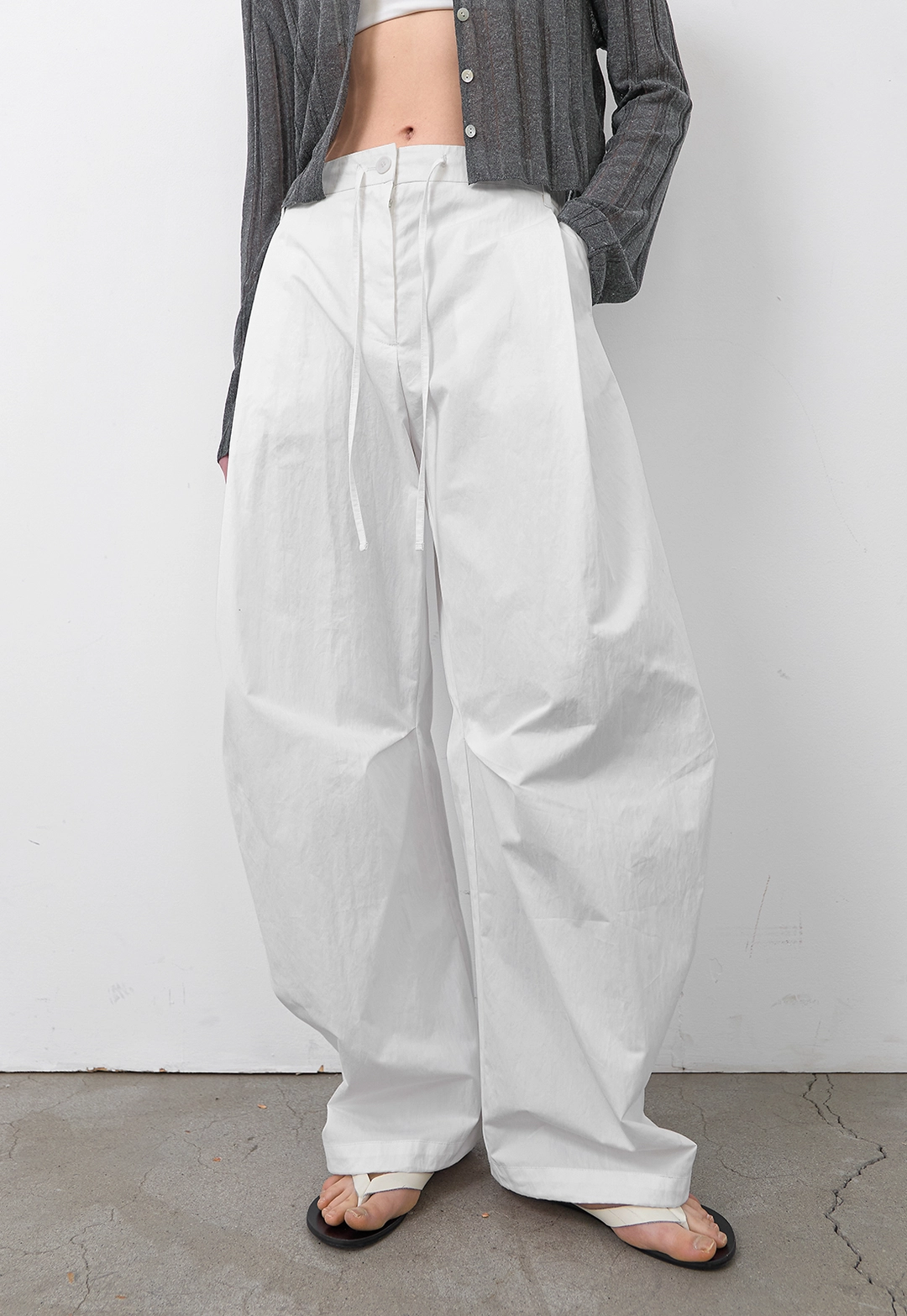 아뜰리에 나인 (PT-5771)TUCK CURVED BANDING COTTON PANTS 상품 이미지 2