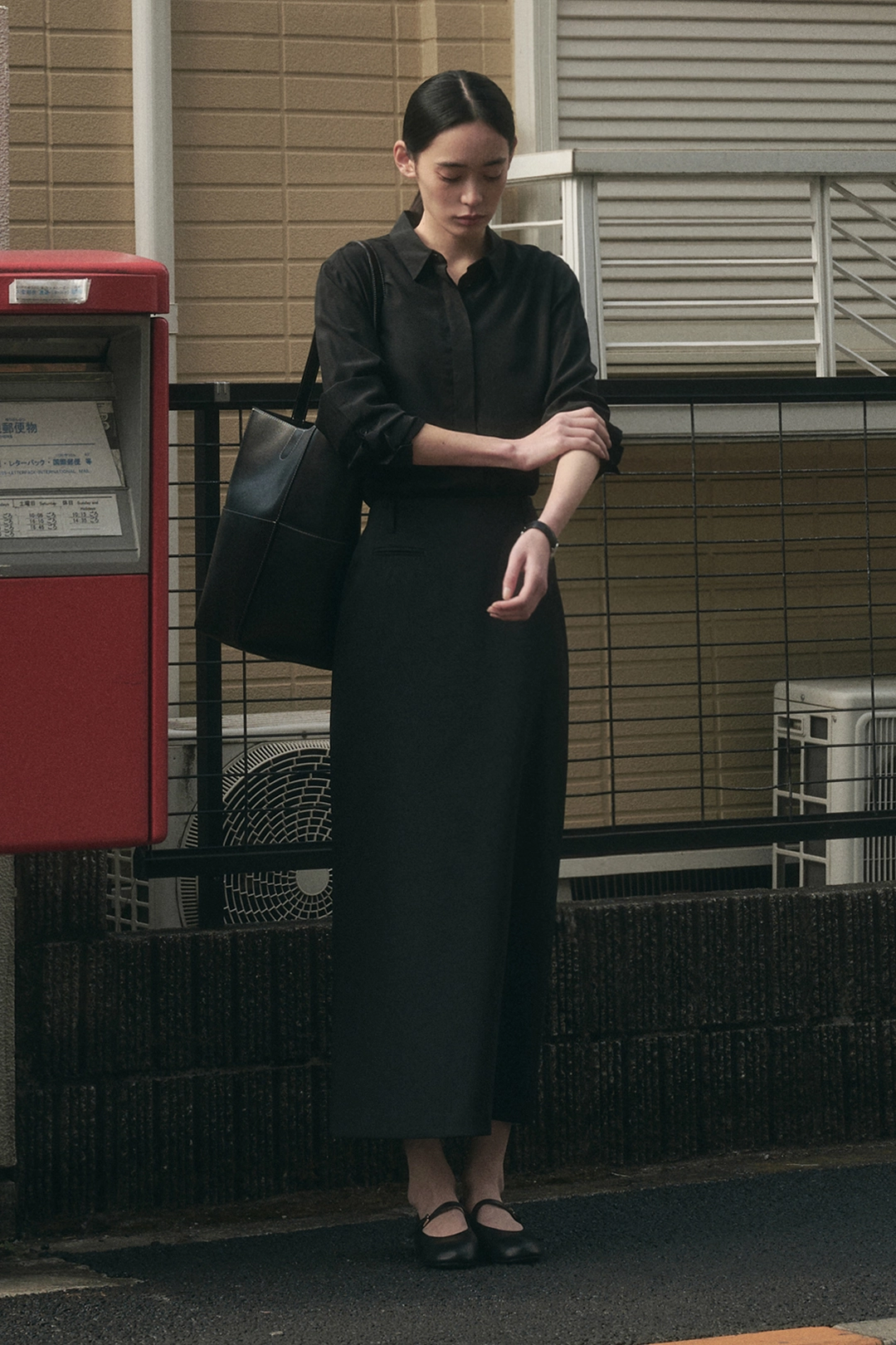 세이지먼트 CASTLE PENCIL SKIRT_BLACK 상품 이미지 2