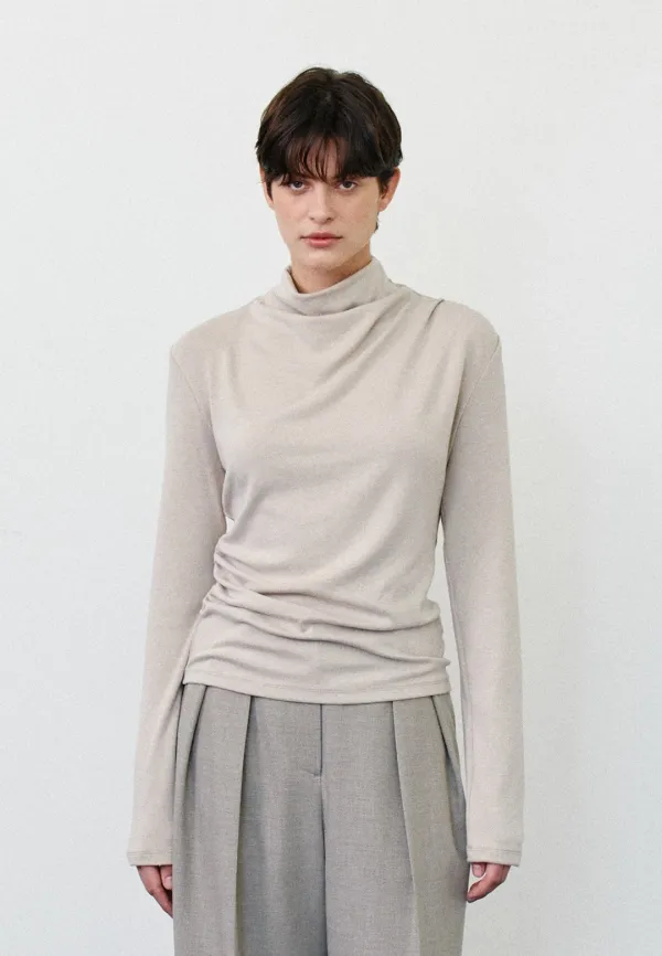 COWL NECK SHIRRING T-SHIRT - BEIGE