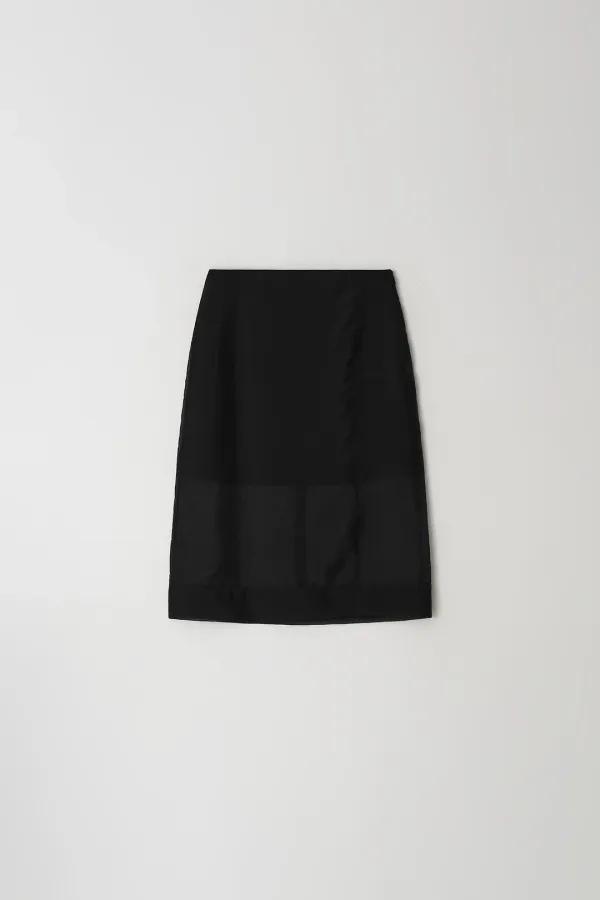 Reversed Sheer Skirt (black)