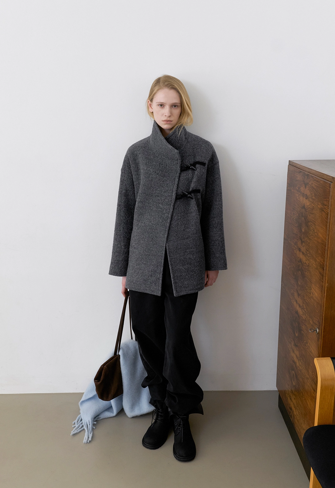 아뜰리에 나인 (CT-1495)HAIRY WOOL OVERSIZED TOGGLE HALF COAT 상품 이미지 3