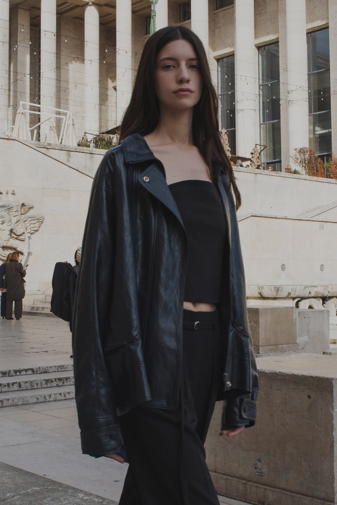 리이 FUNNEL NECK VEGAN LEATHER JACKET MIDNIGHT NAVY 상품 이미지 1