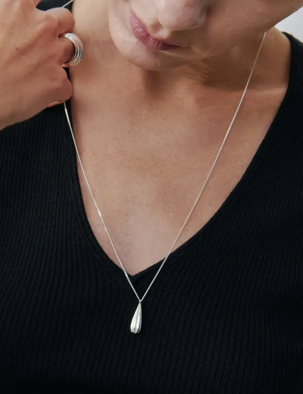 Ripple Drop Necklace