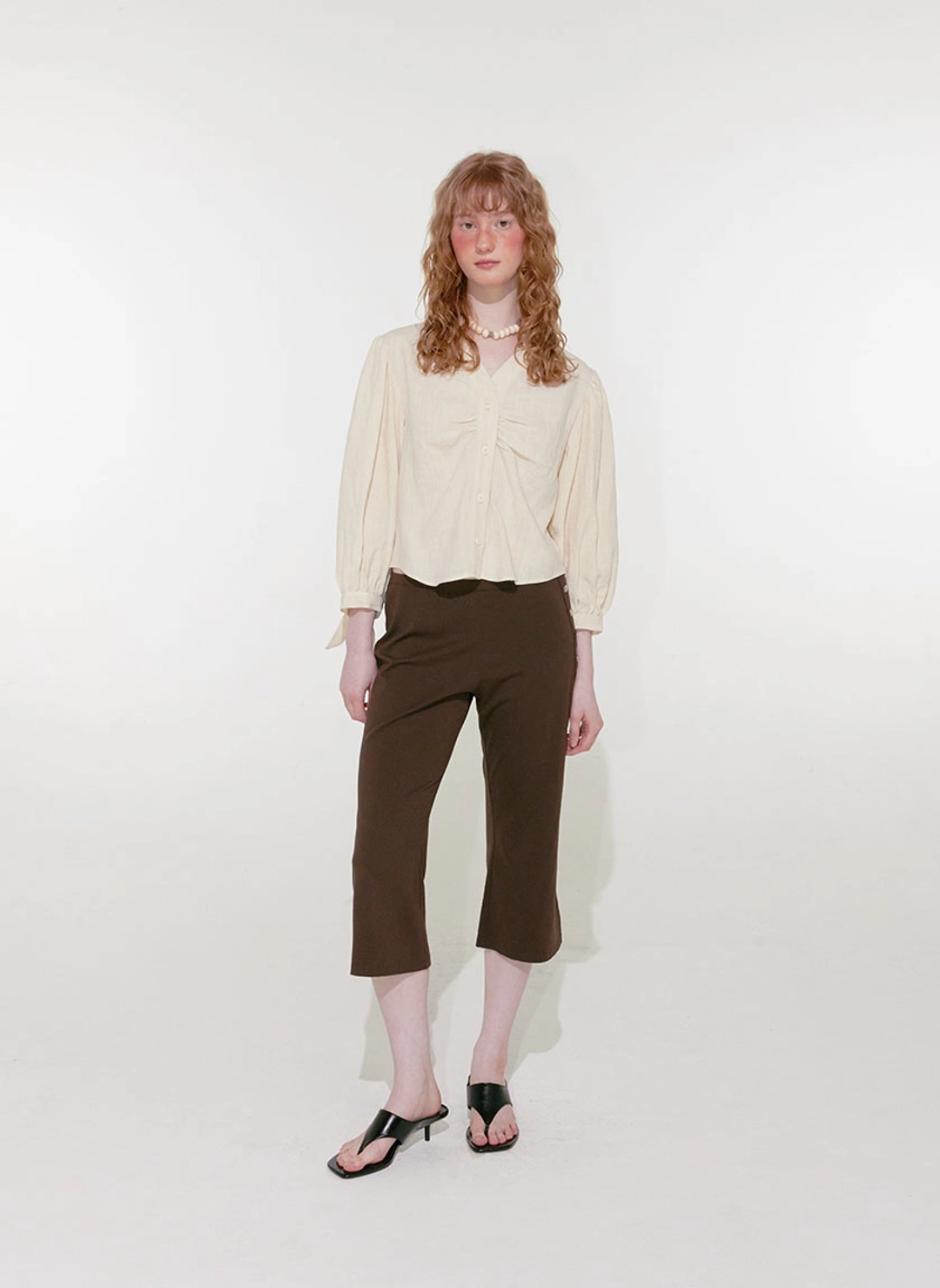 루루서울 Wrinkle Puff Blouse (Cream) 상품 이미지 2