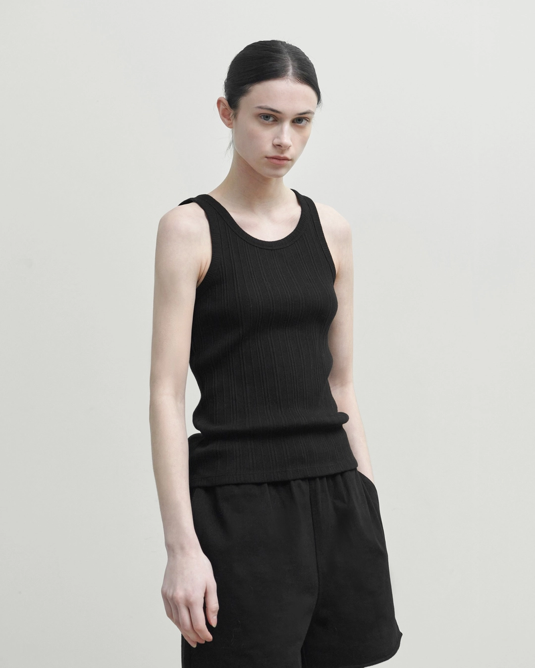 브라운야드 W Ribbed Sleeveless Top, Black 상품 이미지 2