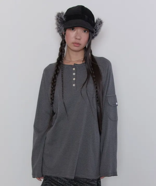 Raglan Henley Pocket Top [Black]
