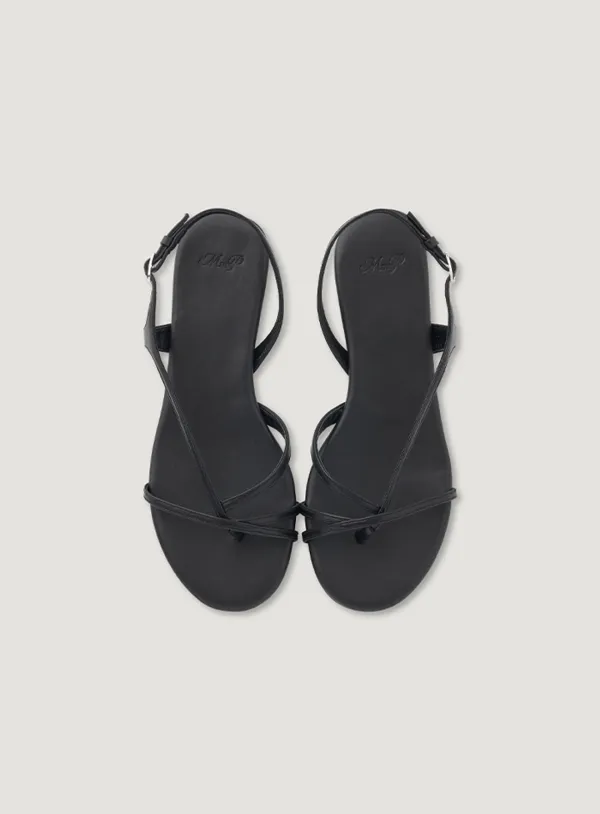 POIN STRAP SANDLE_BLACK