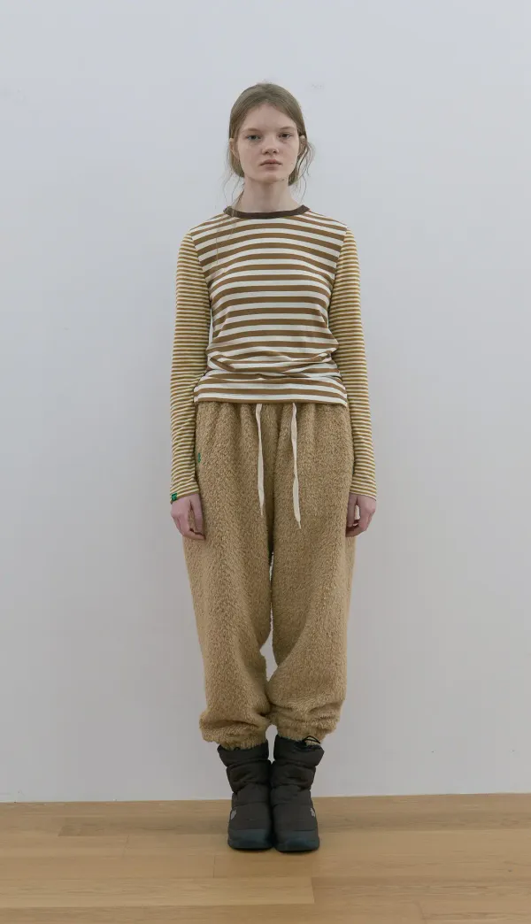 144. Fake fur pants _ Beige