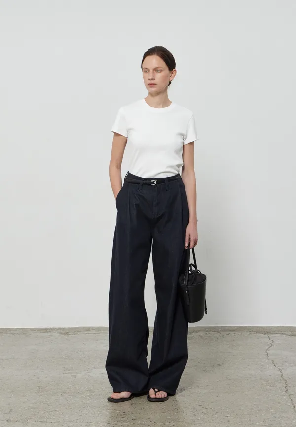ONE TUCK NONFADE DENIM PANTS - DEEP BLUE