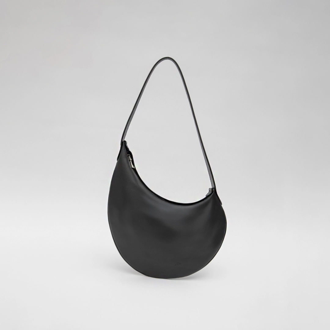 아뜰리에 나인 (B-2443)SIGNATURE LEATHER SOFT PEBBLE SHOULDER BAG 상품 이미지 3