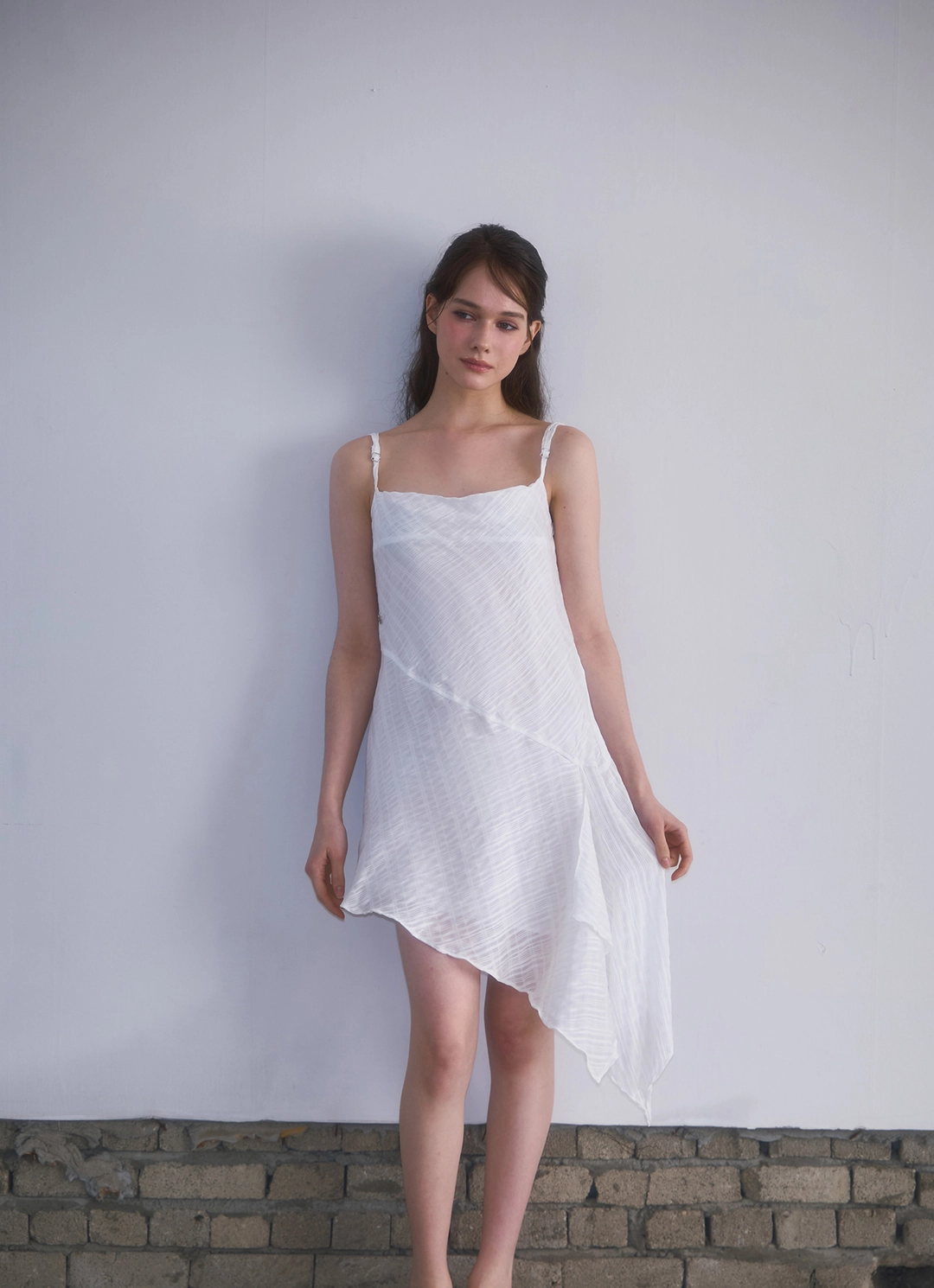 로제프란츠 Drape Unbalance Mini Dress [White] 상품 이미지 2
