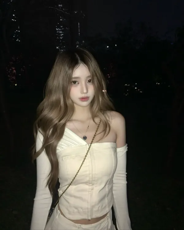 @chooaiiMonica top (Beige)