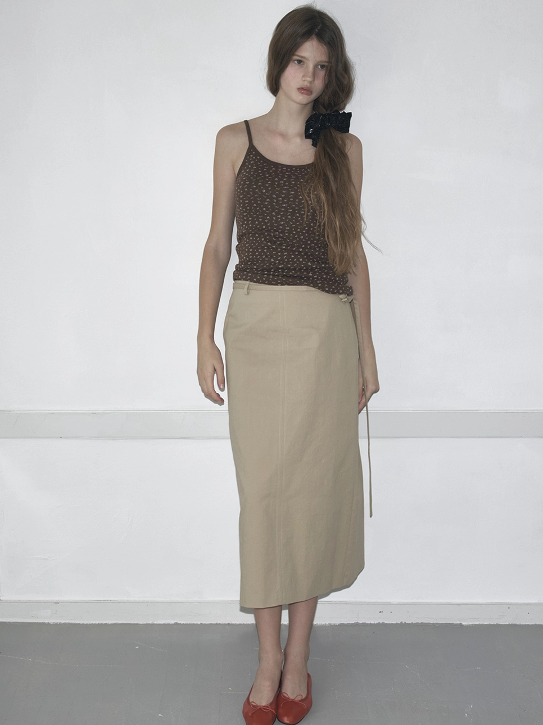 쏘이르 LONG H-LINE COTTON SKIRT - BEIGE 상품 이미지 2