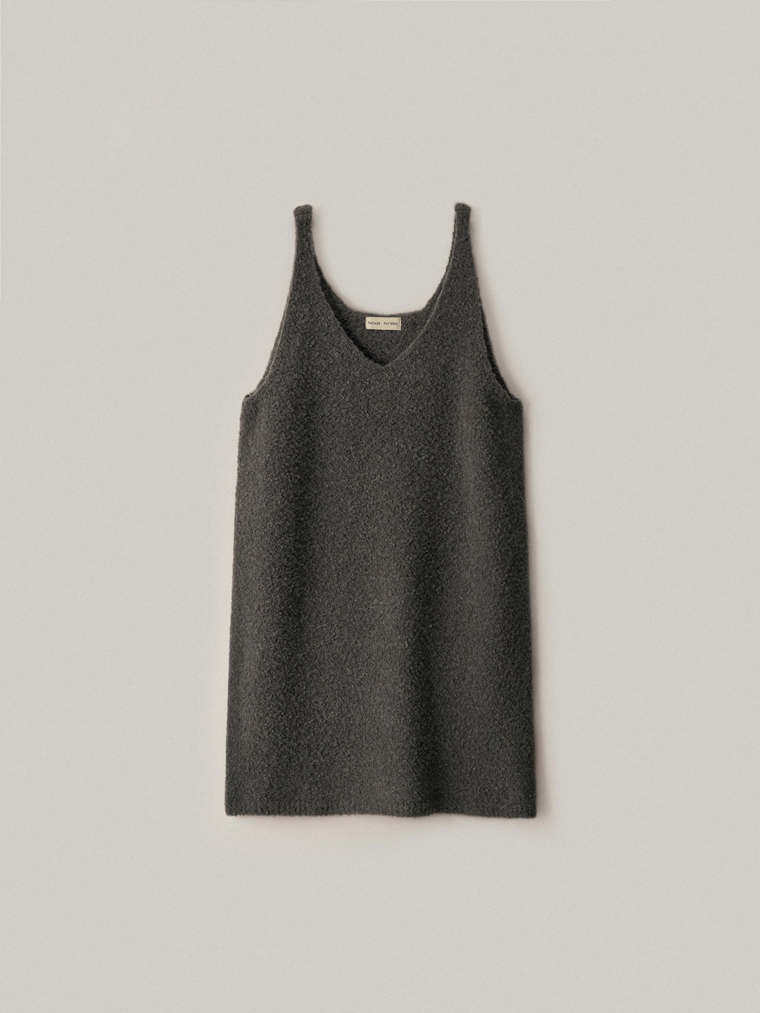 파사드패턴 알파카 슬리브리스 미니 원피스_charcoal 상품 이미지 1