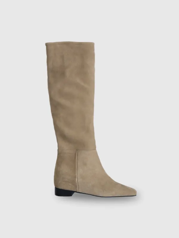 [9th 재입고] Veline Suede Boots (Sand Beige)