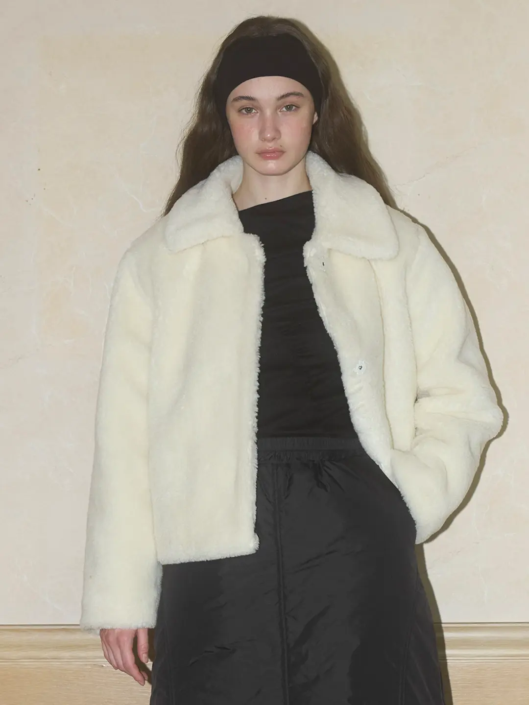 쏘이르 WOOL FUR SHORT JACKET - IVORY 상품 이미지 2
