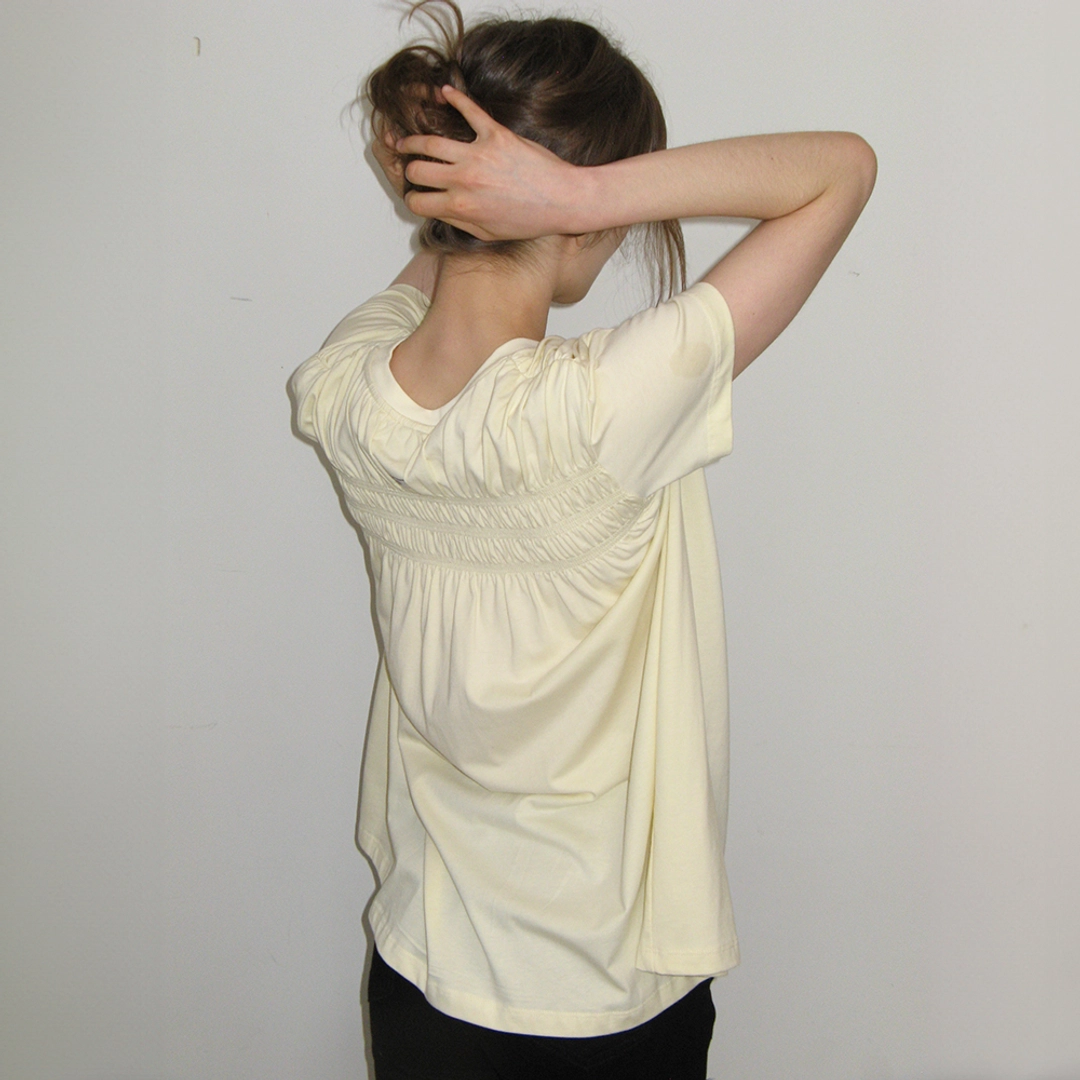 론론 SMOKED FLARE T SHIRT SOFT YELLOW 상품 이미지 1