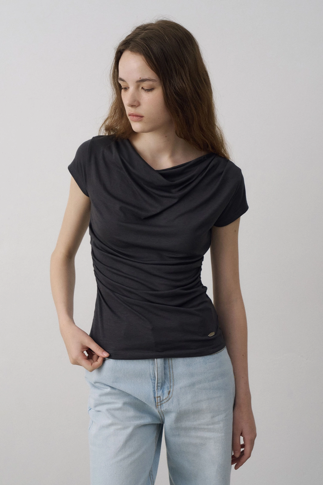 라메레이 Drape Neck Cap Sleeve T-Shirt[LMBFSUTT619]-2color 상품 이미지 3