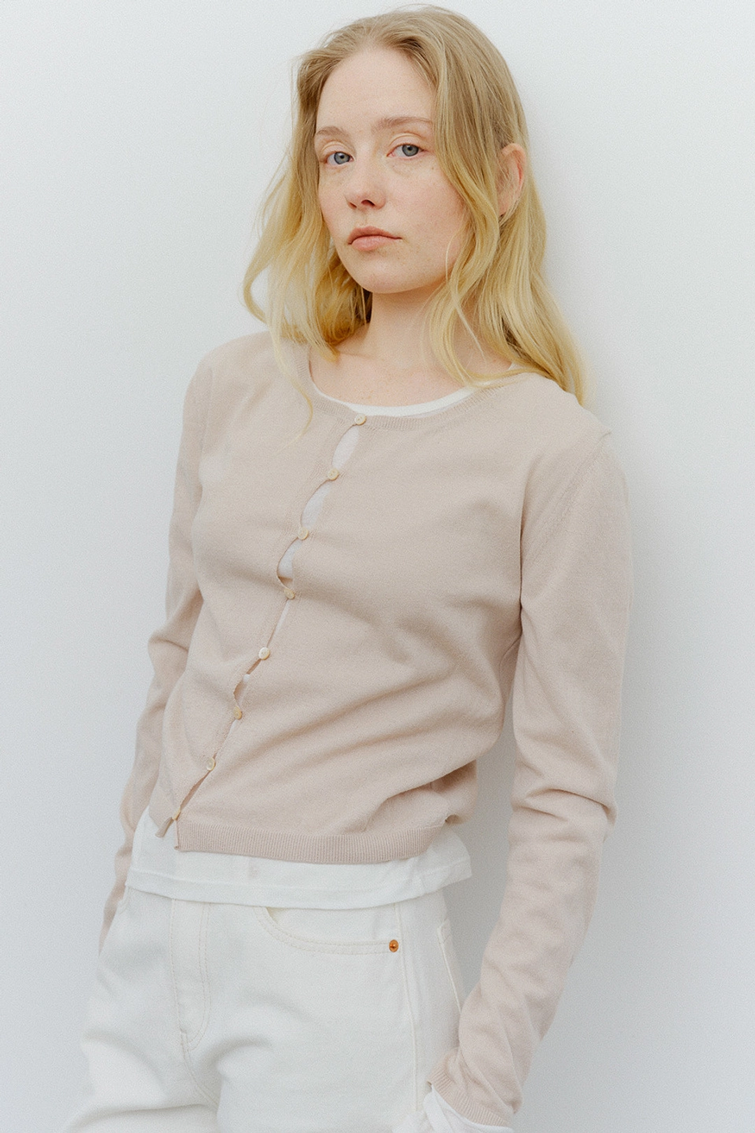 블랭크공삼 cotton hemp button cardigan (light beige) 상품 이미지 2