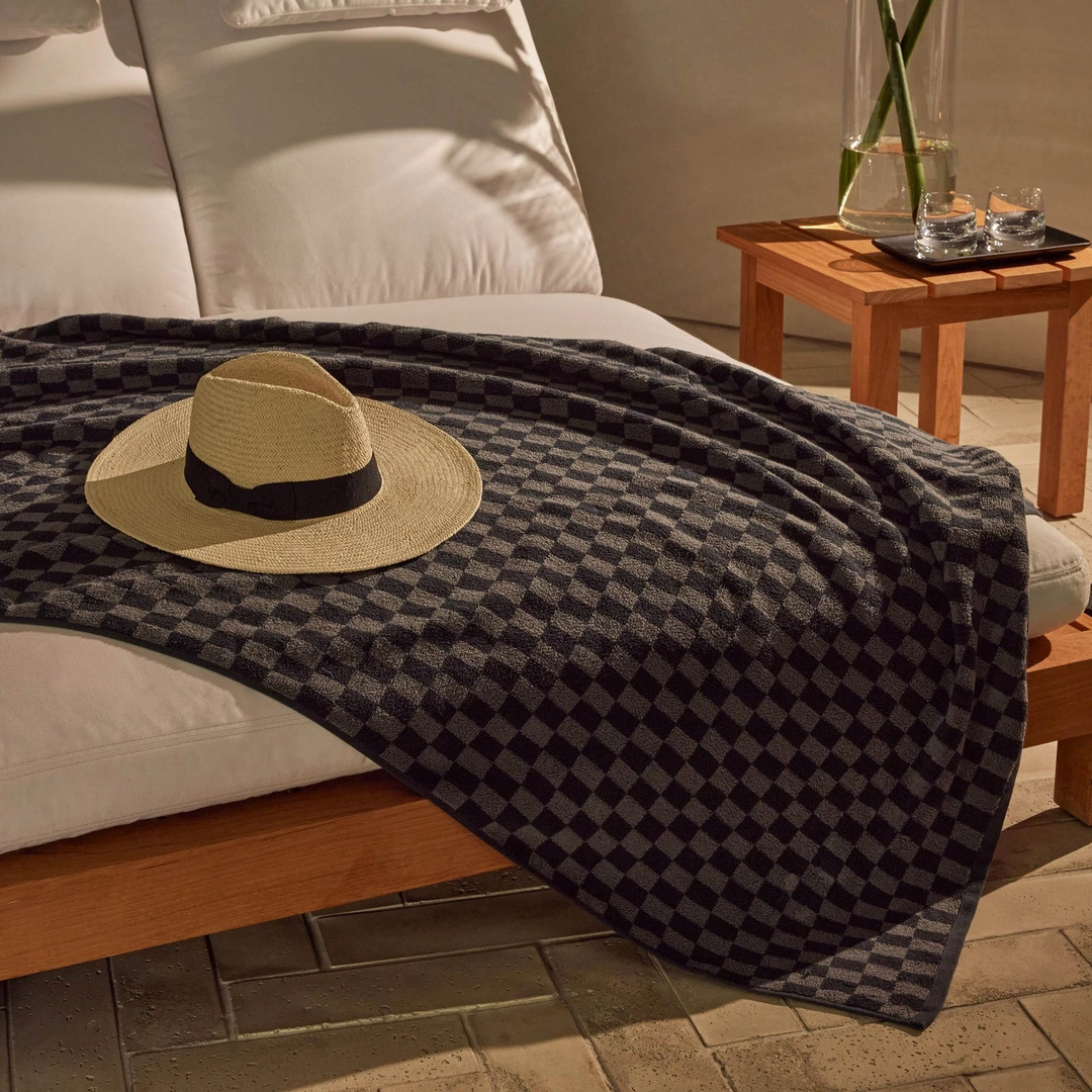 제임스펄스 Checkered Beach Towel - Slate/Raccoon Grey 상품 이미지 2