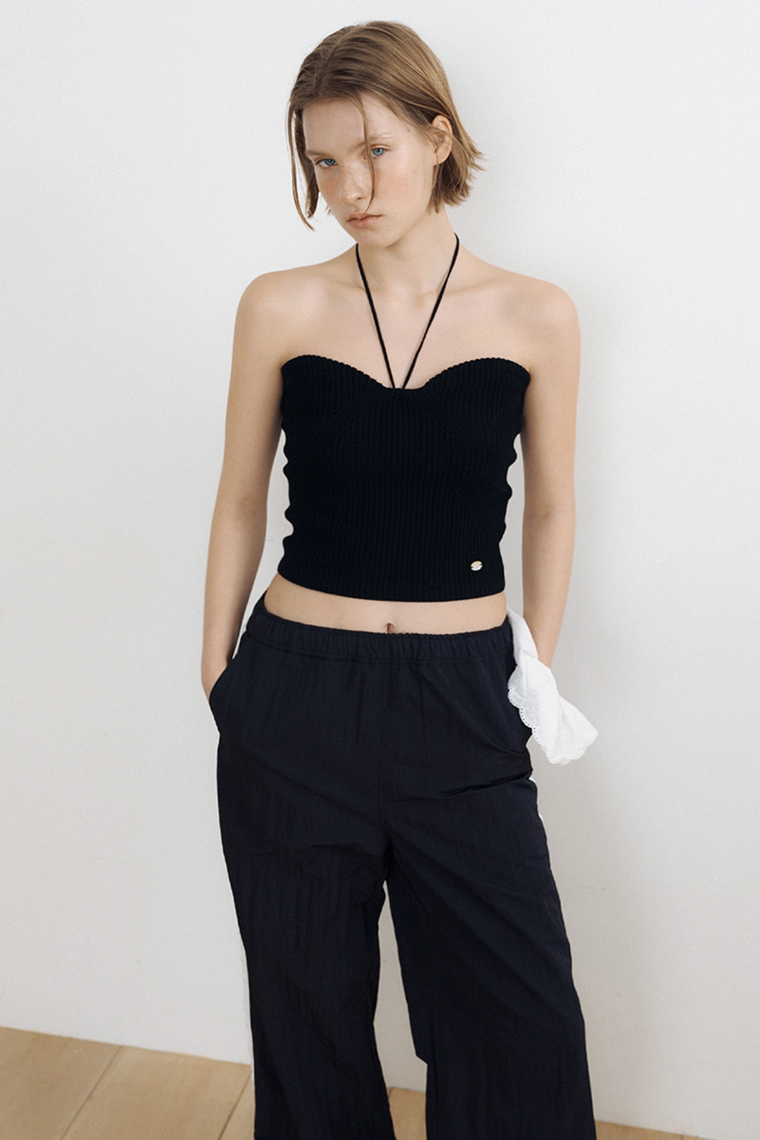 루시르주 Heart Neck Knit Bustier + Halter Strap (black) 상품 이미지 1