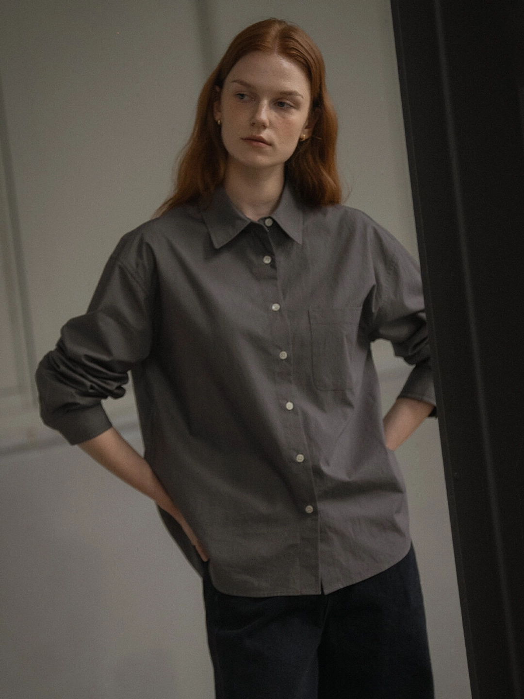노운베러 Button point rustle shirt [KNFW03SH02]_Gray 상품 이미지 2