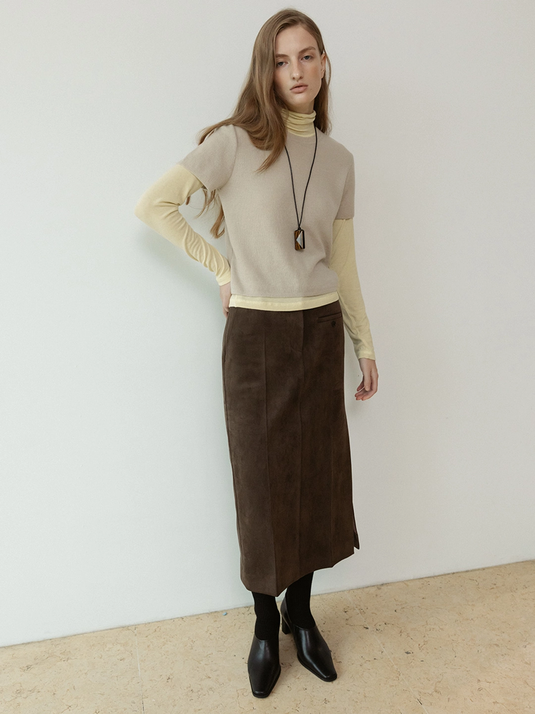 루에브르 Faux-Suede Pencil Skirt SW5XS962_3color 상품 이미지 2