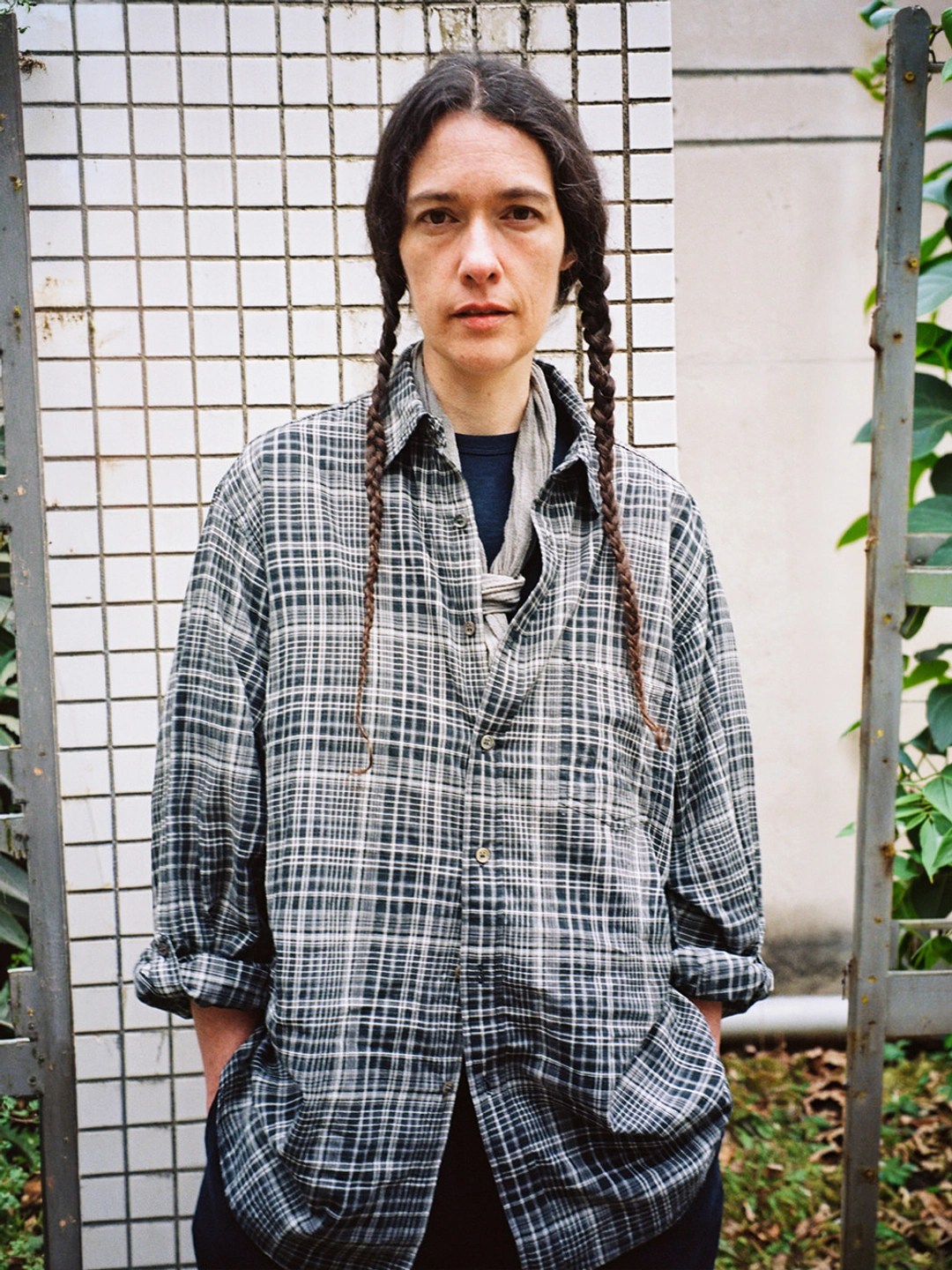 파르티멘토 Slate Check Roll Up Shirts_Black 상품 이미지 2