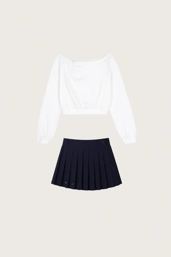Evening club skirt, Navy +  Misty button line knit, White